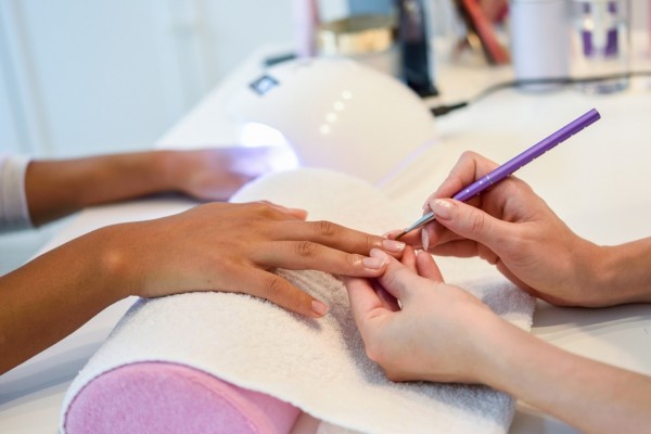 Simay Özdemir - Estetik & Güzellik, Kalıcı Makyaj, Epilasyon, Cilt Bakımı